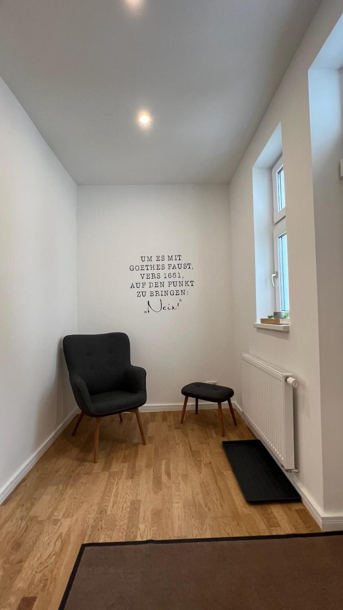 Neu! City-loft-apartment Im Goethe Palais I 5p I Lift I Parkplatz I Zentrum I Helios Aue (Saxony)